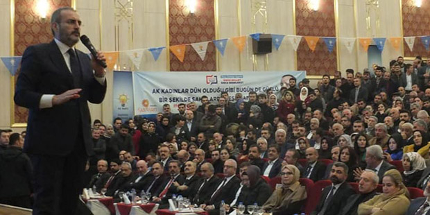 AKP'li Ünal: CHP'nin gizli ortağı, Kandil'in uzantısı olmaktan kurtulamamış HDP...