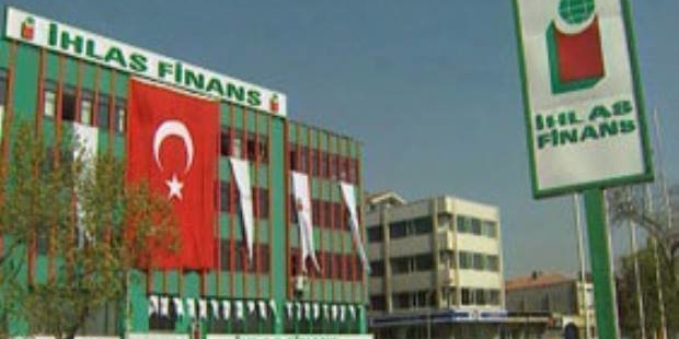 İhlaszedeler Platformu Başkanı: Hem paramızı ödemiyorlar, hem de 'FETÖ'cü diyorlar