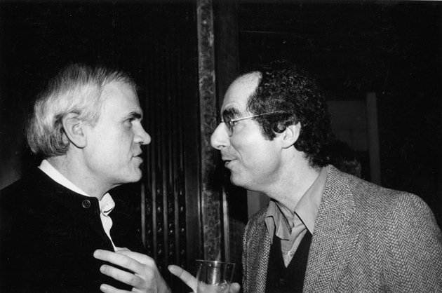 Milan Kundera ve Philip Roth. New York, 1981