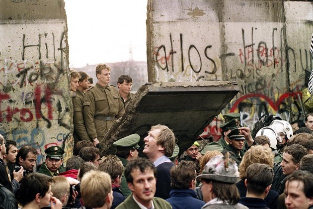 1989'da Berlin Duvarı'nın yıkılışı 