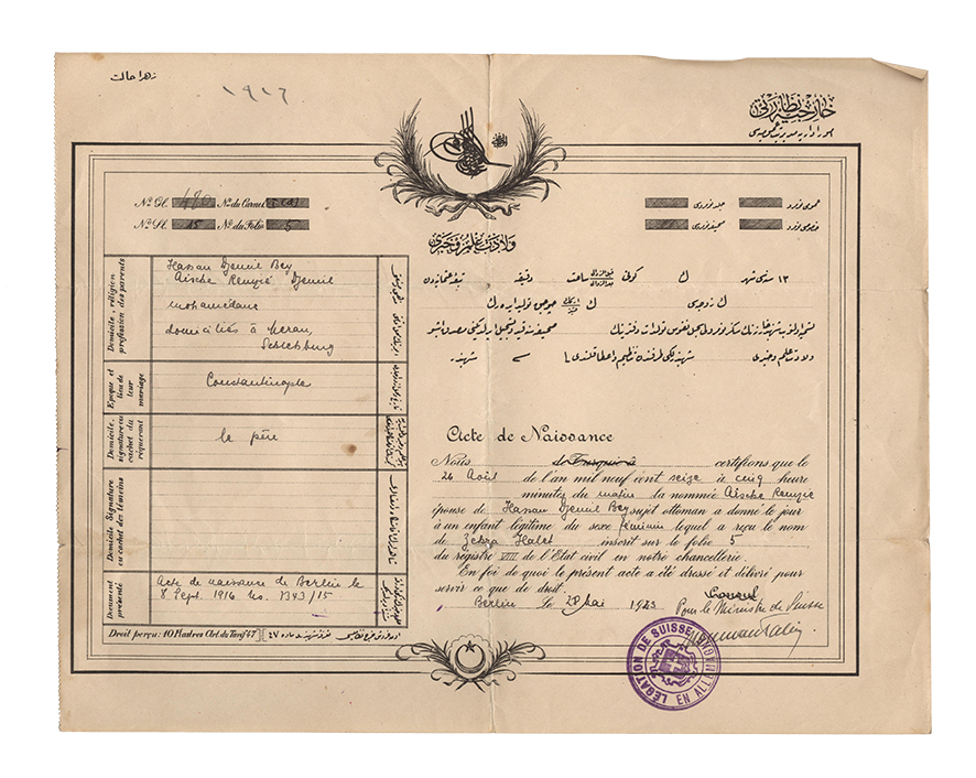 Halet Çambel'in doğum belgesi