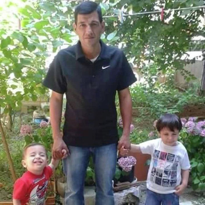 Abdullah Kurdi, iki çocuğuyla birlikte