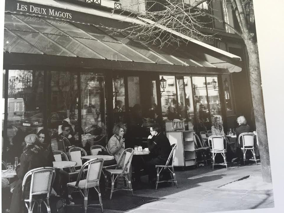 Hemingway'in Paris'inde Les Deux Magots kahvesi 