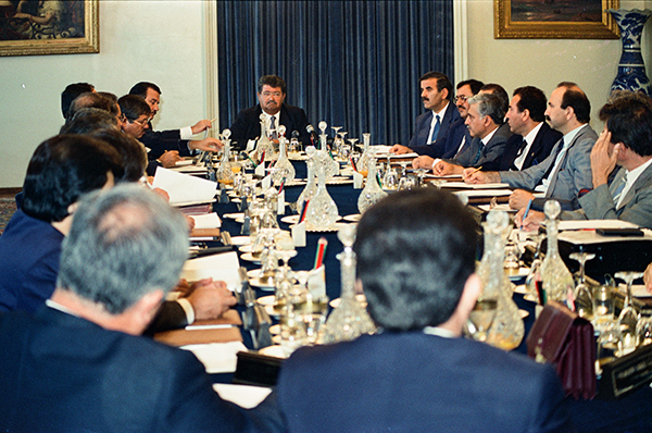 Cumhurbaşkanı Turgut Özal, Saddam’ın Kuveyt işgalinden sonra, 08 Ağustos 1990'da Bakanlar Kurulu toplantısına başkanlık etti...