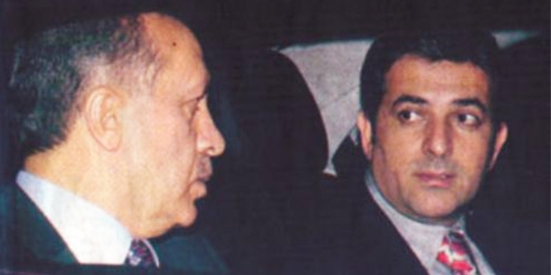 Hürriyet yazarı Akif Beki, Başbakanlık Basın Danışmanı olarak yaklaşık 3,5 yıl Erdoğan'ın sözcülüğünü de yaptı