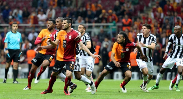 Galatasaray, Süper Lig’in 32. haftasında lider Beşiktaş’ı konuk etti. Maçı 1-0 kazanan siyah beyazlılar, Fenerbahçe’nin yenilmesiyle puan farkını en yakın rakibiyle 6’ya çıkardı