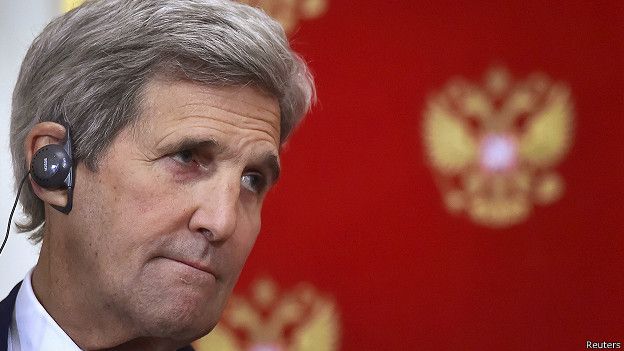 ABD Dışişleri Bakanı John Kerry, Şubat ayında yaptığı bir konuşmada Suriye'de siyasi çözümün gecikmesi durumunda ülkenin bölünmesinin kaçınılmaz hale gelebileceğini ifade etmişti.