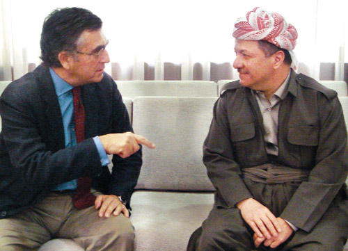 Ekim 2009: Selahaddin'deki Başkanlık Sarayı'nda Mesud Barzani ile birlikte...