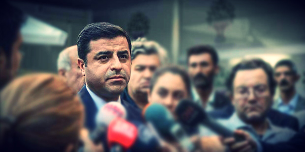 Selahattin Demirtaş 'Kılıçdaroğlu'nun dokunulmazlıklarla ilgili Genelkurmay'dan brifing aldığını duydum' dedi