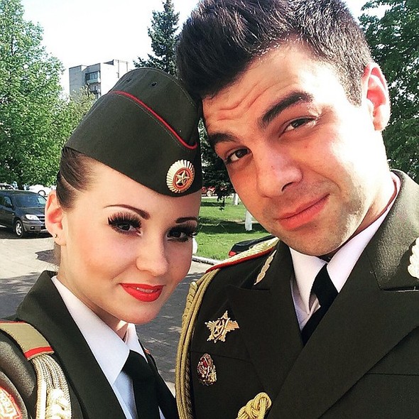 Kazada yaşamını kaybedenler arasında Kızıl Ordu Korosu'na mensup 22 yaşındaki Ralina Gilmanova ve nişanlısı Mikhail de bulunuyor.
