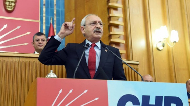 CHP Genel Başkanı Kılıçdaroğlu, Cumhurbaşkanı ve AKP Genel Başkanı Erdoğan'ın TBMM'deki grup toplantısında konuşmasına tepki gösterdi, ''Meclis'te bugün ilk kez çift başlılık yaşandı'' dedi