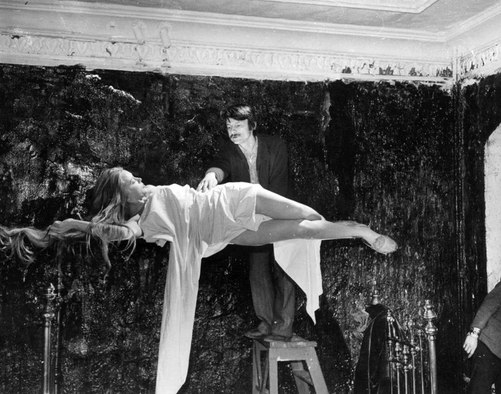 Ayna filminin setinde Andrei Tarkovski ve Margarita Terekhova