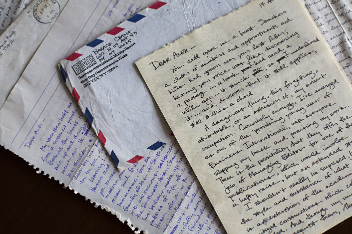 Obama'nın yazdığı aşk mektupları Emory Üniversitesi'nin arşivinde duruyor.