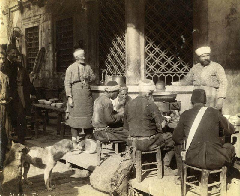 İstanbul'da bir sokak lokantası, 1906