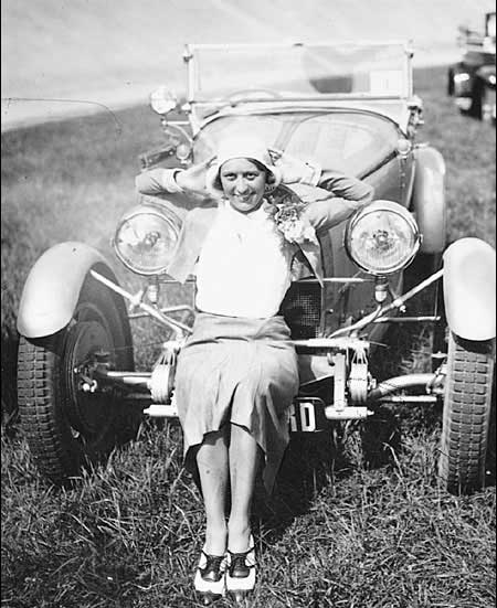Dünyanın ilk kadın yarışçılarından Hellé-Nice 1929