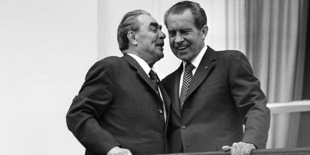 ABD Başkanı Nixon ve eski SSCB Lideri Brejnev