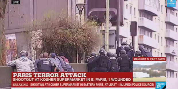 Paris'in Porte de Vincennes banliyösündeki ikinci rehine krizinden ilk görüntüler