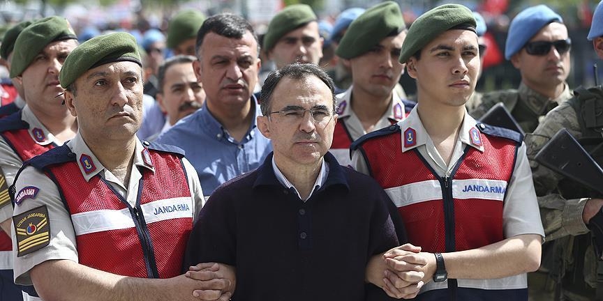 Genelkurmay Çatı Davası: Dönemin Akıncı Üs Komutanı olan eski Tuğgeneral Hakan Evrim, Bakan Güler dahil üç ismin 'fişleme listesi'nde olduğunu iddia etti