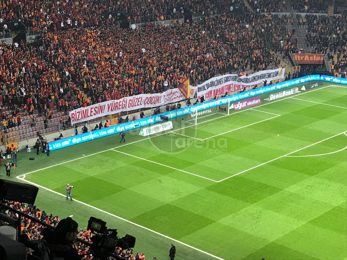 Beşiktaş-Fenerbahçe Derbisi: Spor Toto Süper Lig'in Zirvesindeki Heyecan  Dolu Kapışma