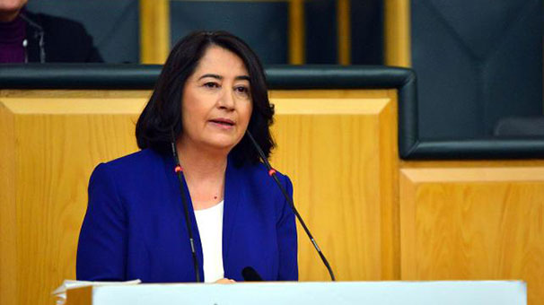 HDP'nin Meclis Başkanı adayı ise İzmir Milletvekili Serpil Kemalbay seçildi. 