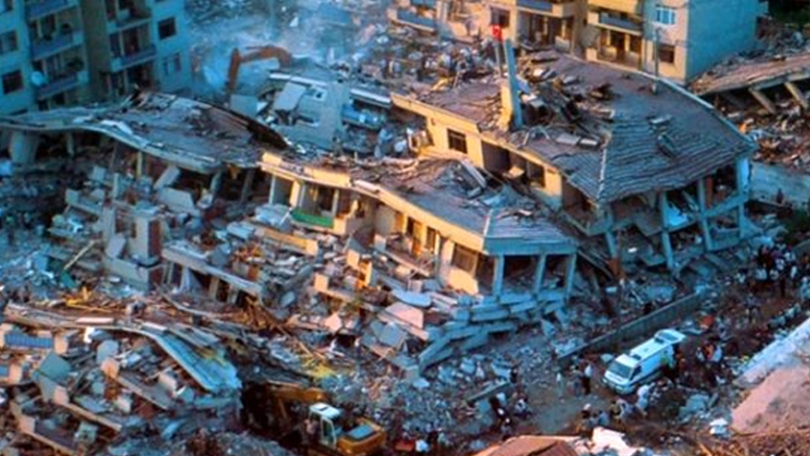 İstanbul için deprem senaryoları: Risk, hangi ilçede en yüksek; hasarın boyutu ne olacak?