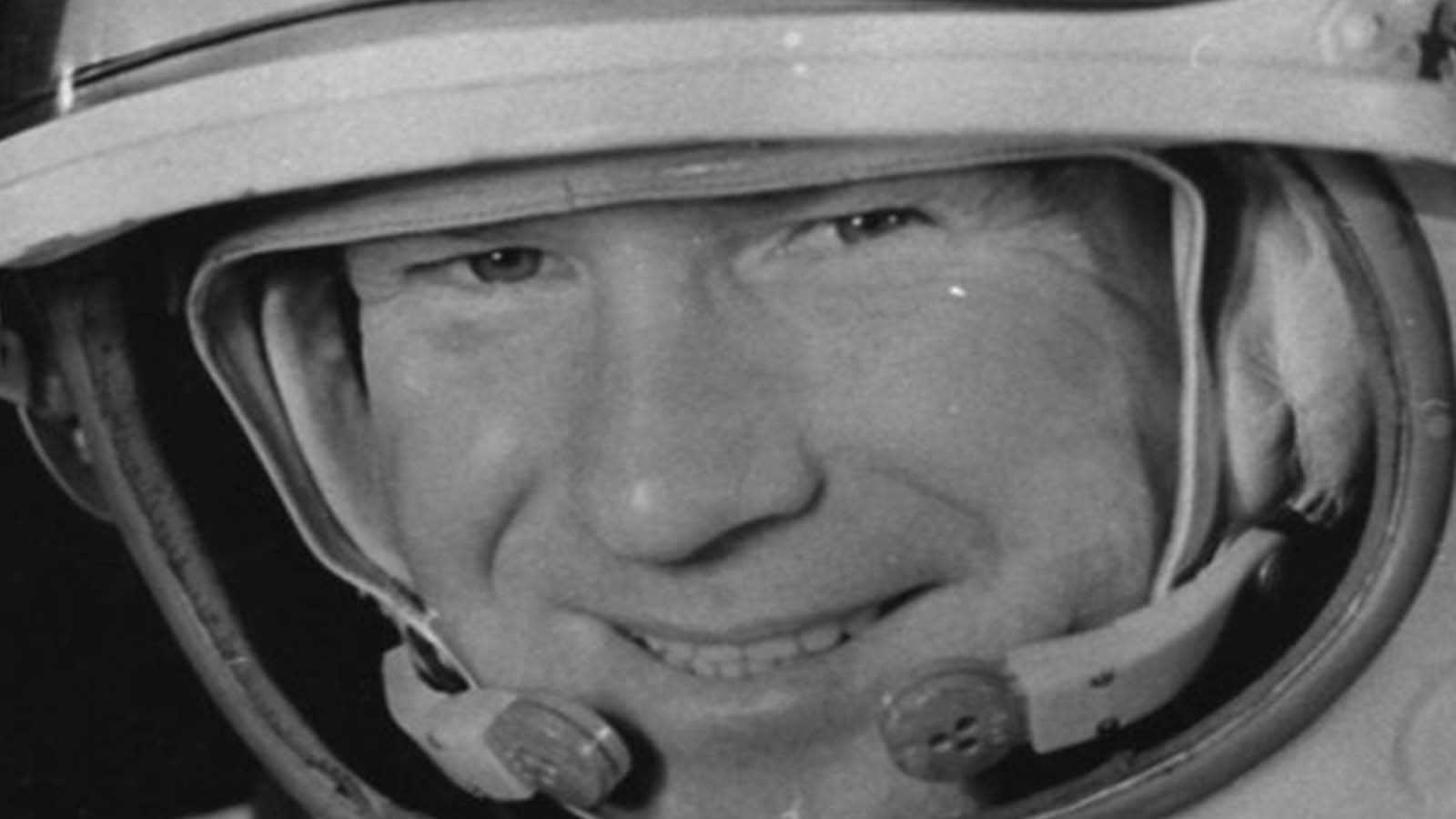 Uzayda yürüyen ilk kozmonot Leonov hayatını kaybetti
