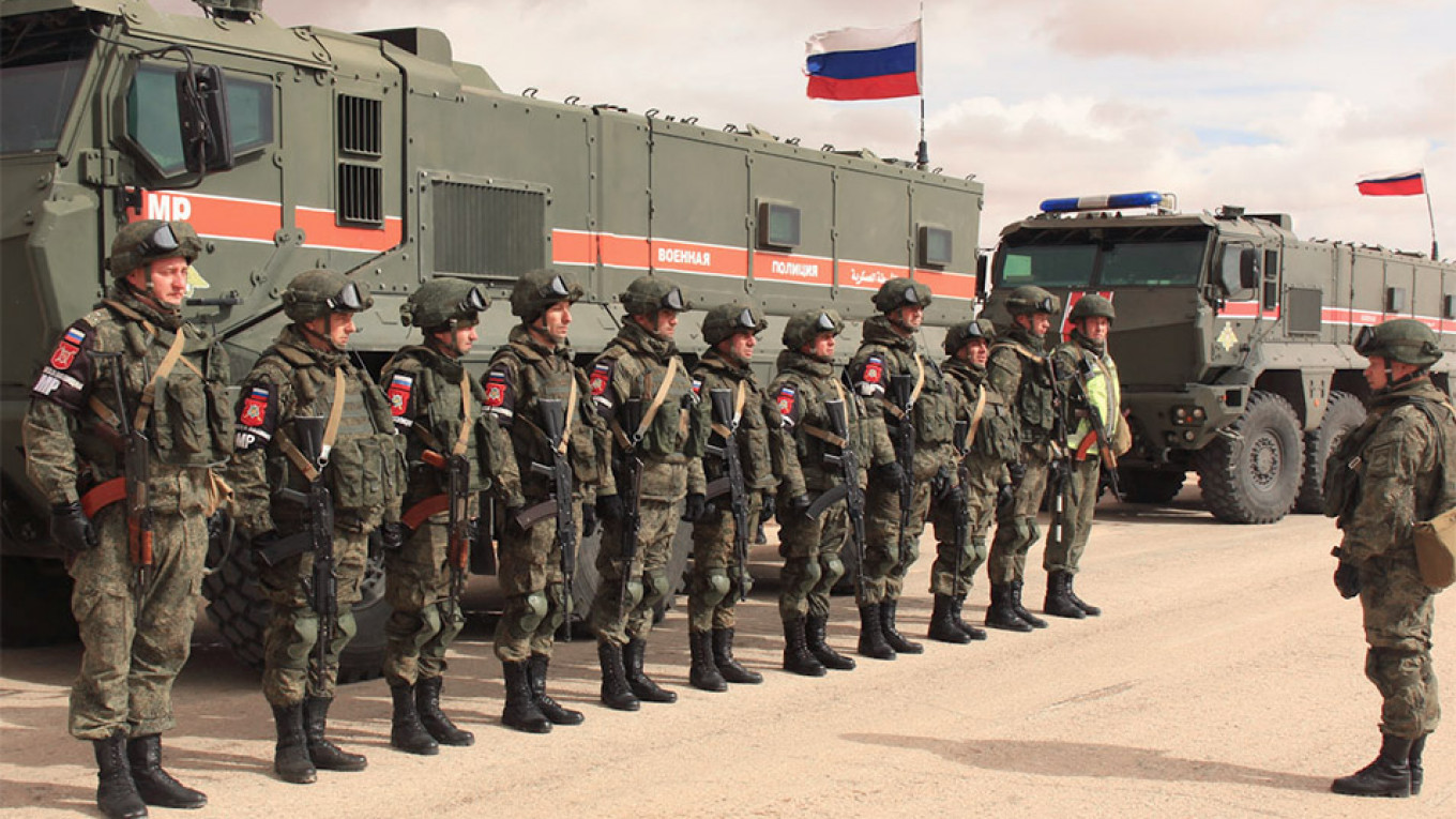 Военное сопровождение. Военная полиция РФ В Сирии. Военная полиция в Сирии. Военная полиция РФ В Сирии 2017. Военная полиция.