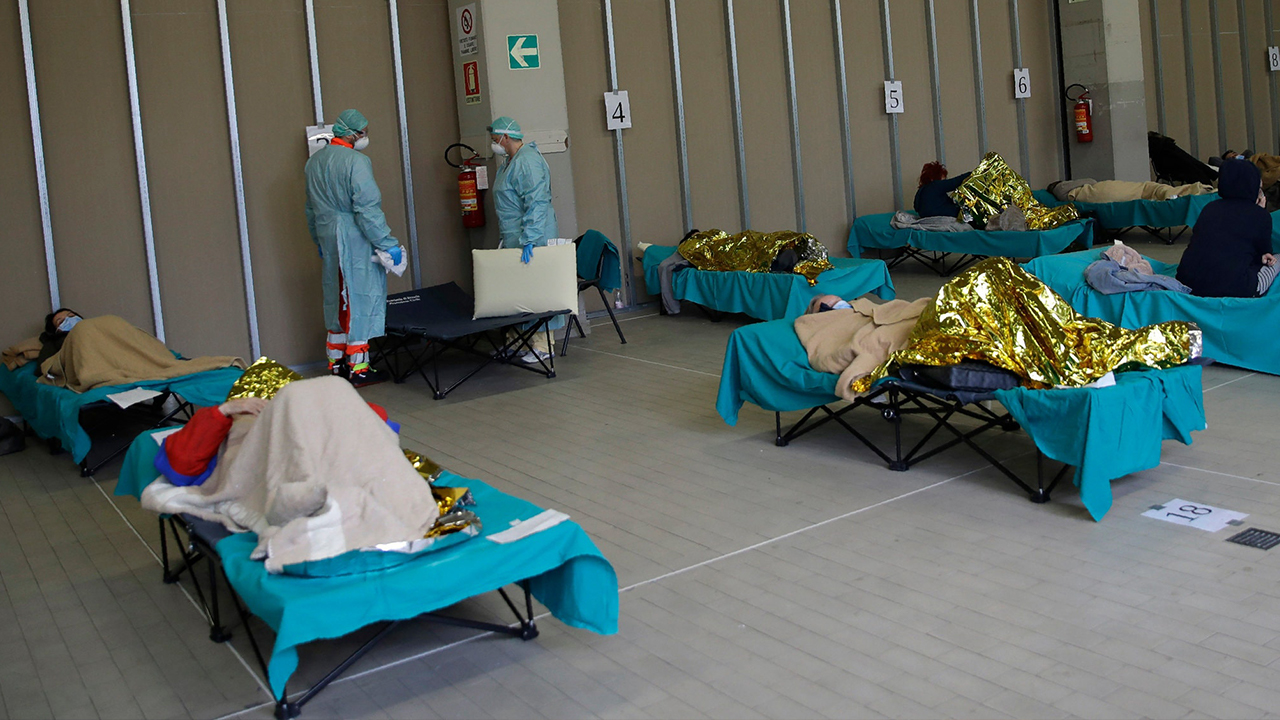 Un avvertimento al mondo;  Il sistema sanitario italiano geme per il coronavirus