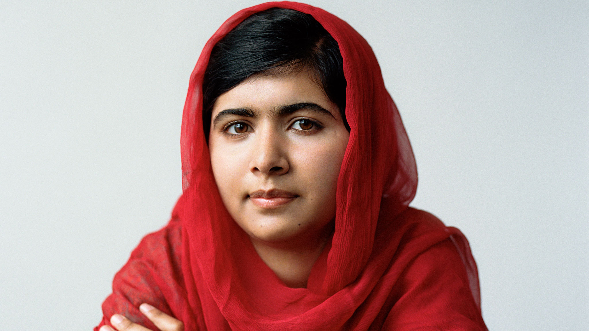 Kız öğrencilerin eğitim hakkı için mücadele veren Nobel ödüllü Malala Yousafzai, Oxford'dan mezun oldu 