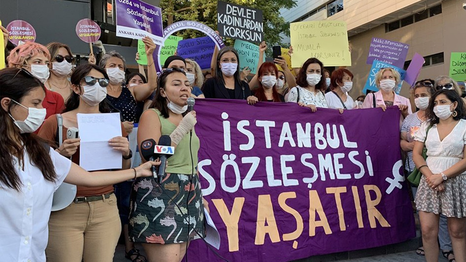 Anadolu Platformu'dan İstanbul Sözleşmesi raporu: Eşcinsel birliktelikler  ve günah olarak tanımlanan eylemler meşrulaştırılıyor