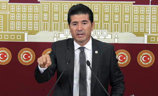 CHP'li Ahmet Kaya, birkaç yerden maaş bürokratlara seslendi: Gençlerimiz  sizin yüzünüzden işsiz