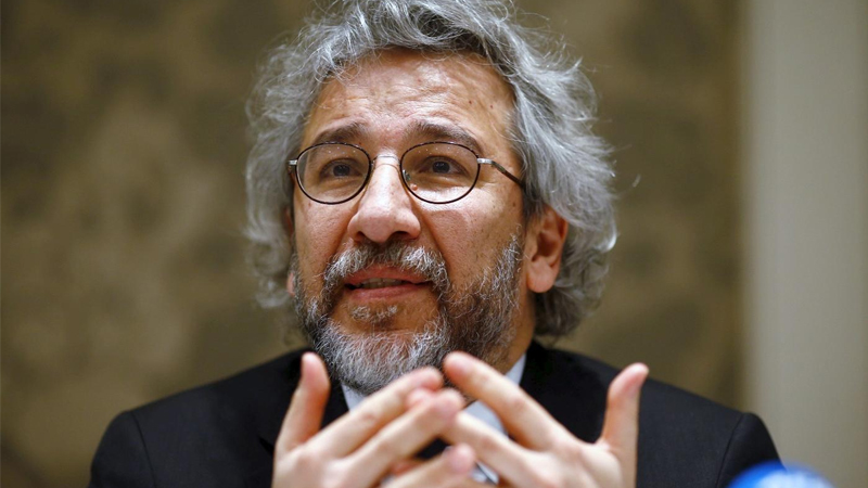 Gazeteci Can Dündar için 'kaçak sayılma süreci' başlatıldı