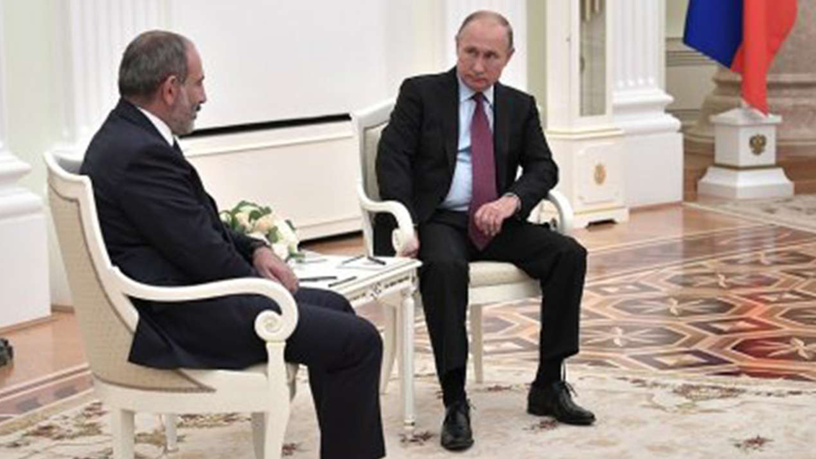 Putin, Paşinyan ile Dağlık Karabağ'ı görüştü