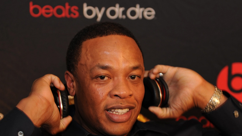 Dr. Dre - Beats Electronics (Eğlence) - Kazancı: 1 milyar 500 milyon dolar