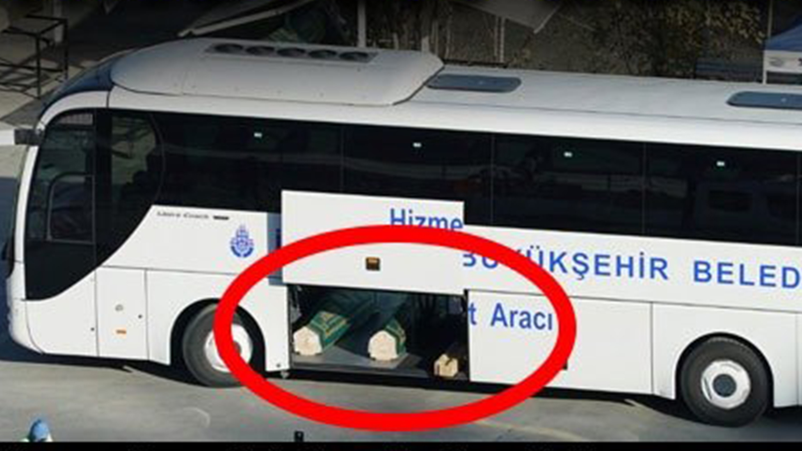 Cenazeler İBB'nin otobüsleriyle taşındı