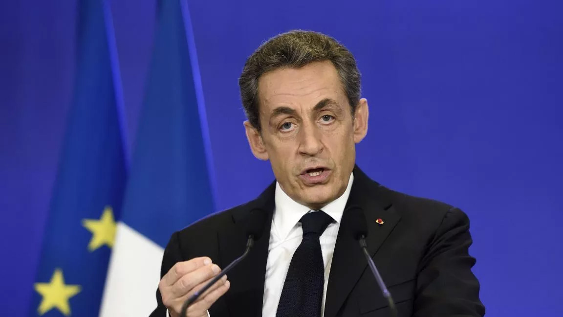 Eski Fransa Cumhurbaşkanı Sarkozy için elektronik kelepçe kararı