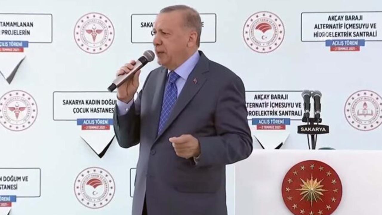 Fehmi Koru: Cumhurbaşkanları yanlış yapabilir ancak etrafları onlara aynı  yanlışı iki kez yaptırmaz