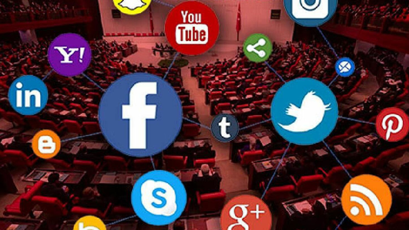AKP&#39;nin sosyal medya düzenlemesi, anayasanın 26. maddesine takıldı