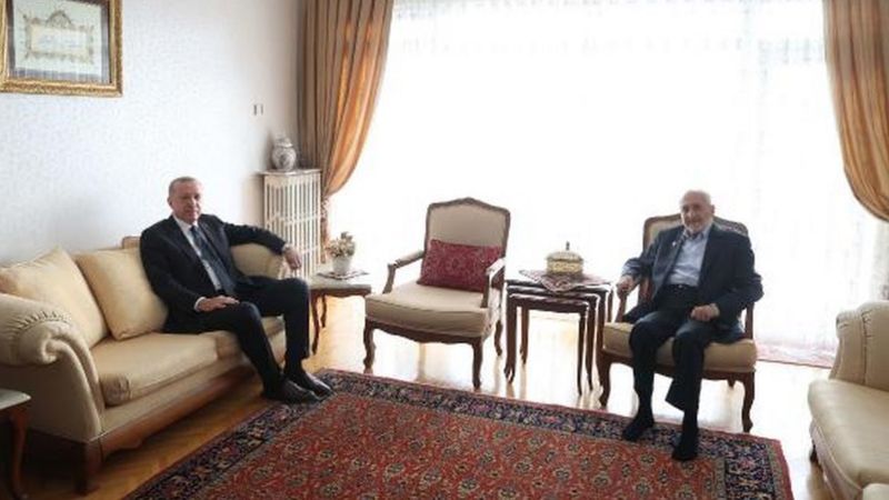 Oğuzhan Asiltürk: Erbakan'ın sağ kolu, Ulusal Görüş’ün son başkanıydı