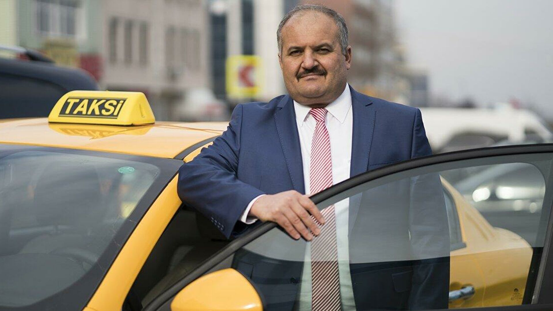 Taksiciler Esnaf Odası Başkanı Eyüp Aksu'dan İBB'nin kestiği cezalara  tepki: Yargısız infaz yapılıyor