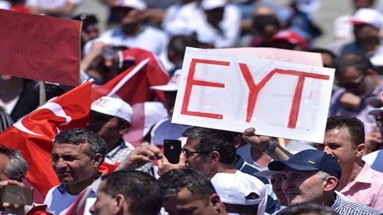 AKP'de EYT çatlağı