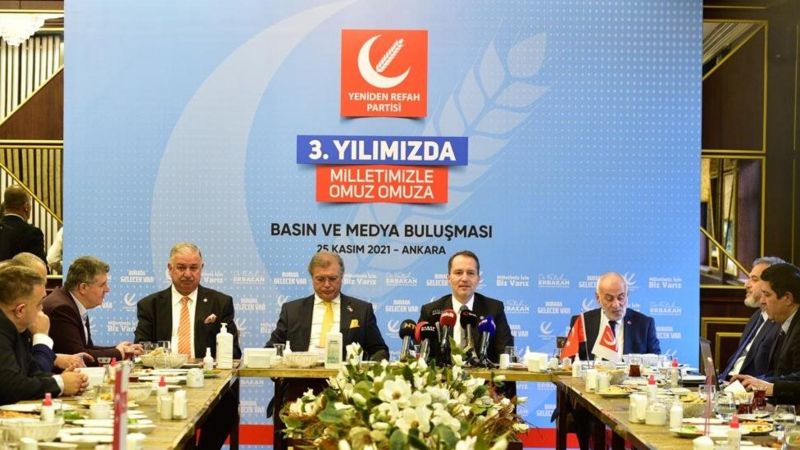 Yine Refah Partisi önderi Fatih Erbakan, Uygun Parti liderliğinde üçüncü ittifak önerdi: 'Millet bizi hiçbir ittifaka yakıştırmıyor'