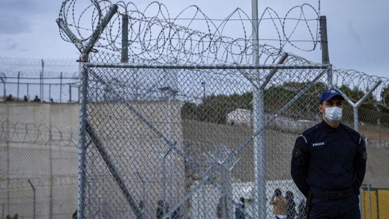 Pro Asyl: Η Ελλάδα κόβει τα χρήματα των αιτούντων άσυλο
