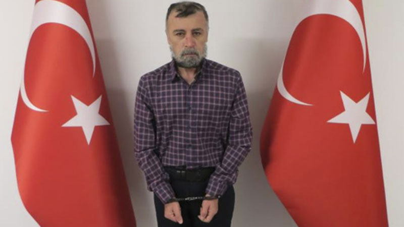 Hablemitoğlu suikastinin katil zanlılarından Nuri Gökhan Bozkır Ukrayna'dan Türkiye'ye getirilerek Emniyet'e teslim edildi
