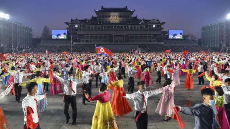 Kuzey Kore'de bu sefer 'silahsız' kutlama