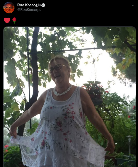 Oyuncu Rıza Kocaoğlu, karar sonrası Mücella Yapıcı'nın fotoğrafını paylaşarak kalp ve çiçek emojisi kullandı. 