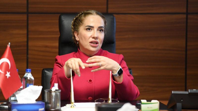 Eşi Gezi davası kararlarını eleştirmişti; Uşak Valisi Funda Kocabıyık merkeze çekildi