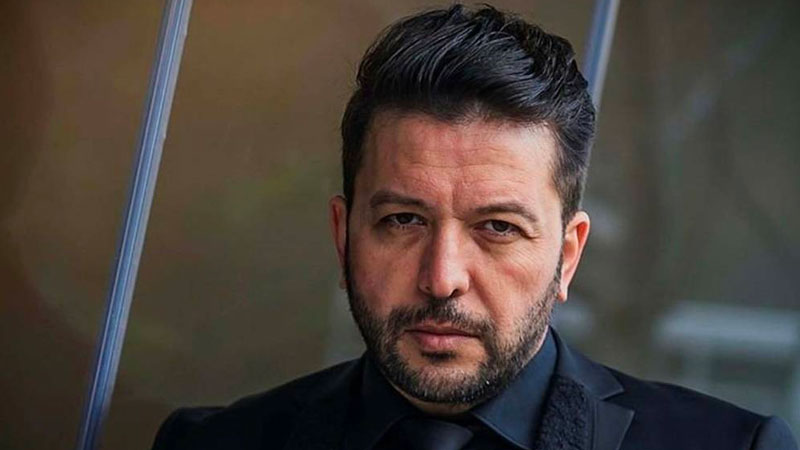 NİHAT DOĞAN HAYRANIYLA EVLENDİ- Şarkıcı Nihat Doğan, İranlı hayranıyla sessiz sedasız dünya evine girdi. 