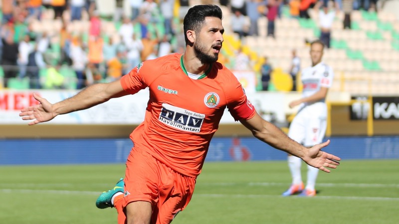 Gidenler: Nemanja Milunovic (Kızılyıldız), Juanfran Moreno (Deportivo), Emircan Altıntaş (Çaykur Rizespor-kiralık), Emre Bekir (İskenderunspor-kiralık), Veysel Karani (Ayvalıkgücü-Kiralık), Serkan Kırıntılı (Ümraniyespor), Bedirhan Kahraman (Darıca GB-Kiralık), Ahmet Çağrı Güney (Orduspor 1967-kiralık), Kerem Hayta (Viven Bornova FK), Hamza Özdemir (İnegölspor-Kiralık), Emirhan Aydoğan (Sakaryaspor), Joao Novais (Braga), Cristian Borja (Braga), Chidozie Awaziem (Boavista), Emre Akbaba (Galatasaray-kiralıktan döndü), Tayfur Bingöl (Beşiktaş-kiralık), Miha Mevlja (Spartak Moskova) 