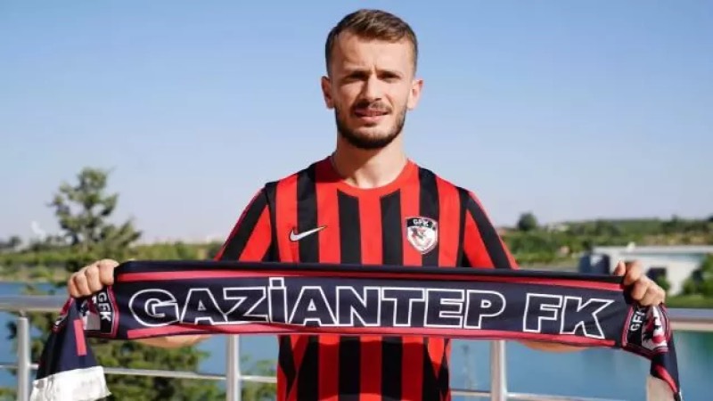 Gaziantep FK  Gelenler: Arda Kızıldağ (Gençlerbirliği), Valmir Veliu (Llapi), Ömürcan Artan (Gençlerbirliği), Marko Jevtovic (Partizan), Erten Ersu (Konyaspor), Lazar Markovic (Partizan), Mustafa Eskihellaç (Yeni Malatyaspor), Tomas Pekhart (Legia Varşova), Abdulkerim Çakar (Hoffenheim), Berkan Küpelikılınç (Eintracht Frankfurt II), Onurhan Babuşcu (Admira Wacker), Abdulkadir Parmak (Trabzonspor-kiralık), Matej Hanousek (Sparta Prag-kiralık)